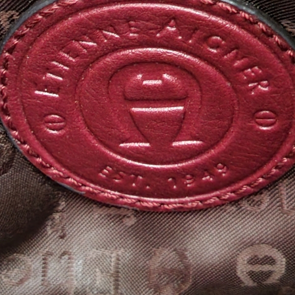 Etienne Aigner Handbag - Picture 6 of 6